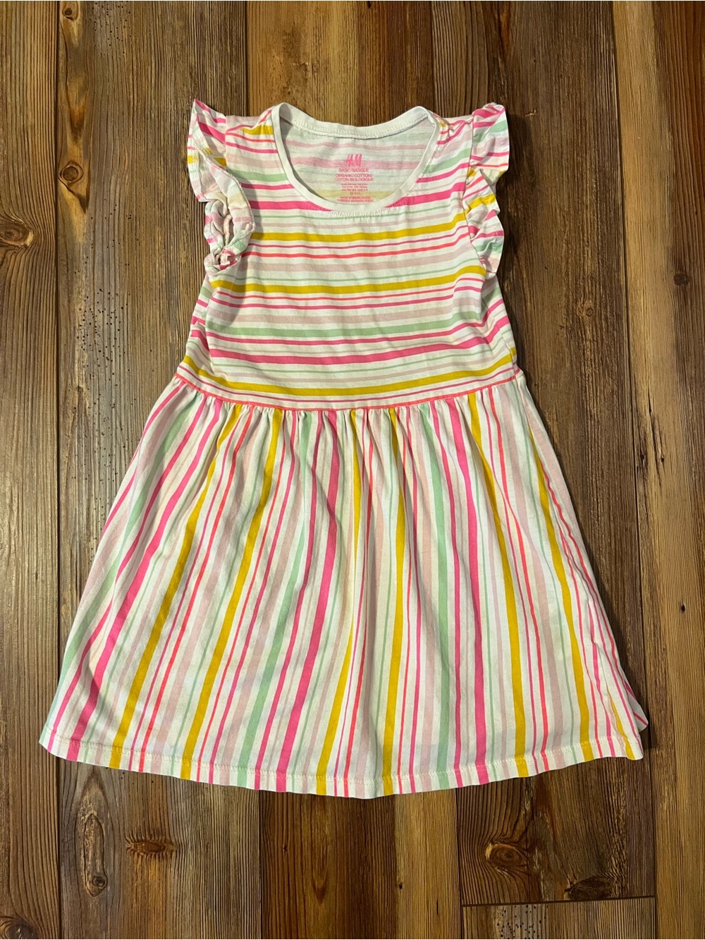 ⭐️Bundle 3 for $15- H&M Girls' Striped Flutter-Sleeve Dress